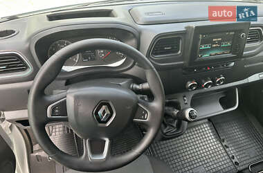 Грузовой фургон Renault Master 2021 в 