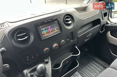 Вантажний фургон Renault Master 2017 в 