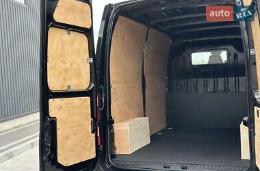 Вантажний фургон Renault Master 2017 в 