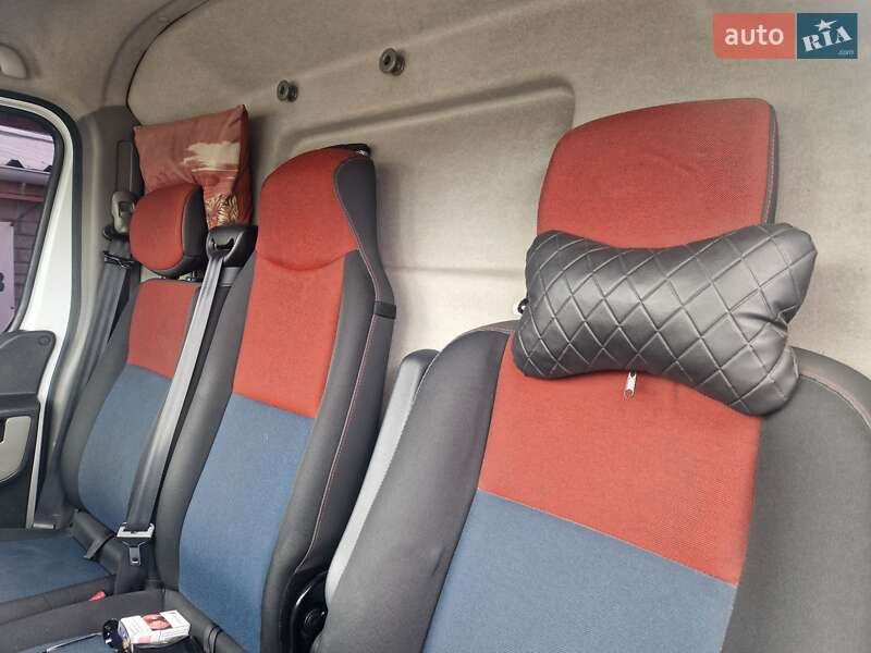Вантажний фургон Renault Master 2018 в Черкасах