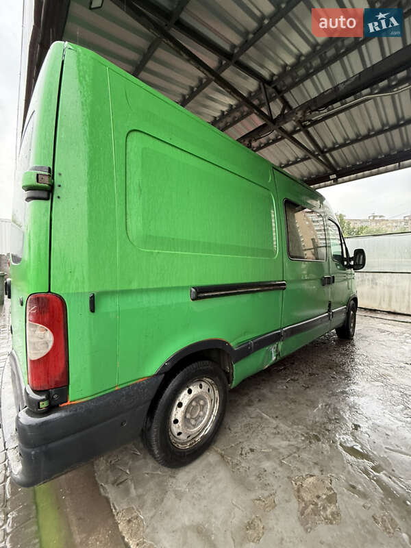Вантажопасажирський фургон Renault Master 2006 в Харкові