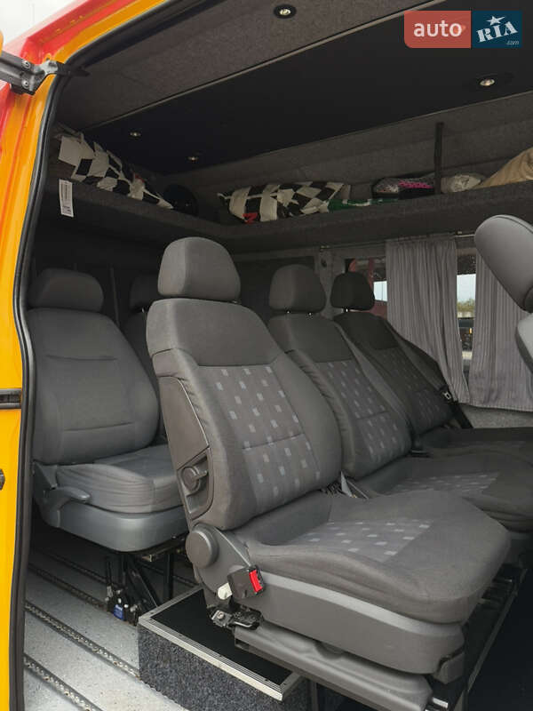 Мікроавтобус Renault Master 2016 в Чернівцях