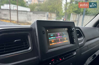 Вантажний фургон Renault Master 2020 в 