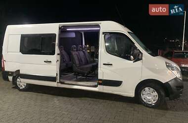 Мікроавтобус Renault Master 2015 в Чернівцях