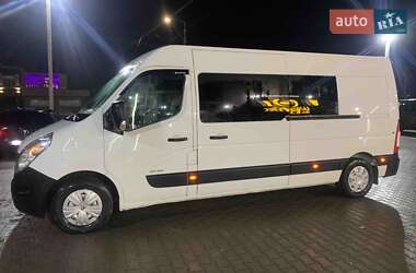 Мікроавтобус Renault Master 2015 в Чернівцях