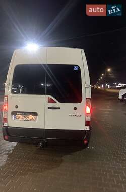 Мікроавтобус Renault Master 2015 в Чернівцях