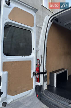 Вантажний фургон Renault Master 2016 в 