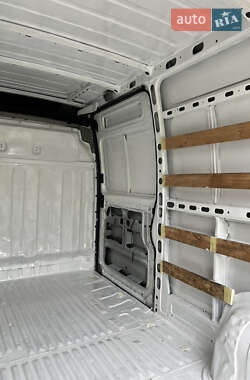 Грузовой фургон Renault Master 2007 в 