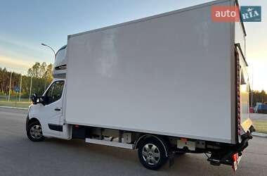 Вантажний фургон Renault Master 2021 в 
