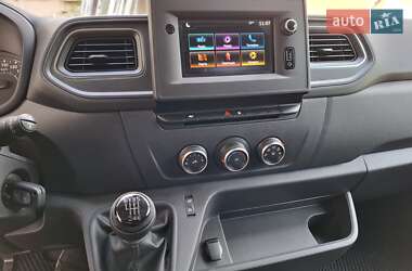Вантажний фургон Renault Master 2023 в 