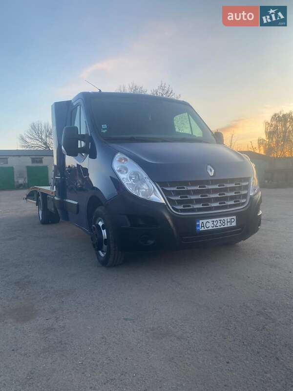 Автовоз Renault Master 2012 в Ківерцях