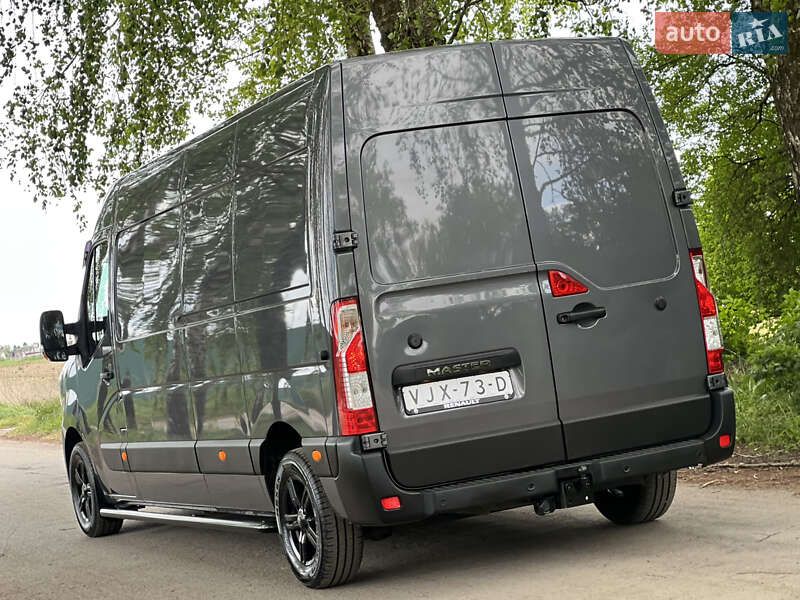Вантажний фургон Renault Master 2021 в Дубні