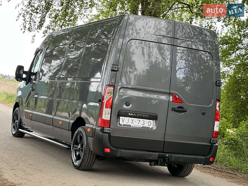 Вантажний фургон Renault Master 2021 в Дубні
