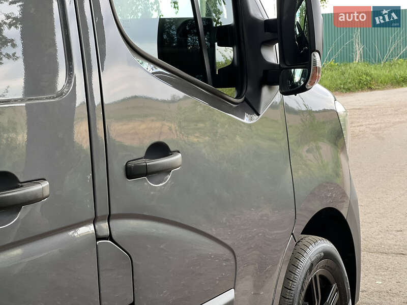 Вантажний фургон Renault Master 2021 в Дубні