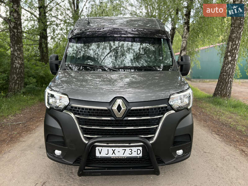 Вантажний фургон Renault Master 2021 в Дубні