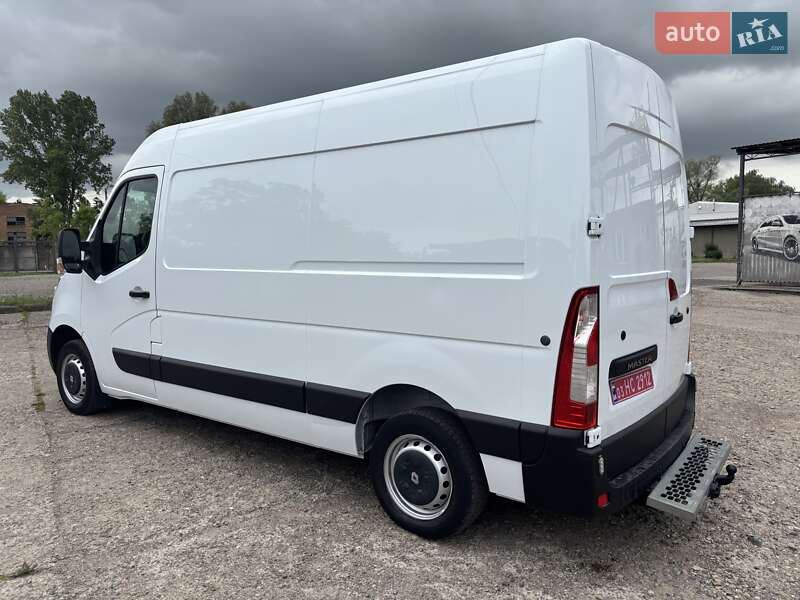 Грузовой фургон Renault Master 2018 в Нововолынске