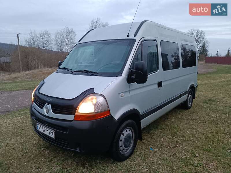 Вантажопасажирський фургон Renault Master 2008 в Коломиї