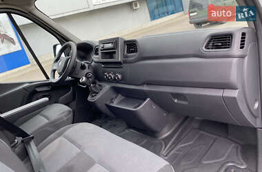 Вантажний фургон Renault Master 2021 в 