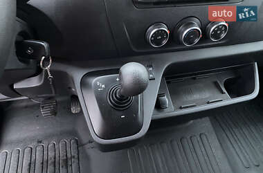 Грузовой фургон Renault Master 2021 в 
