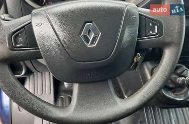 Грузовой фургон Renault Master 2016 в 