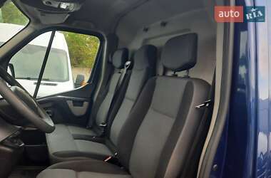 Грузовой фургон Renault Master 2016 в 