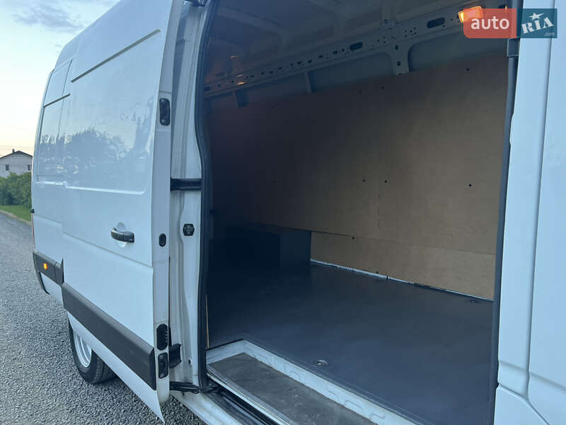 Вантажний фургон Renault Master 2021 в Ужгороді
