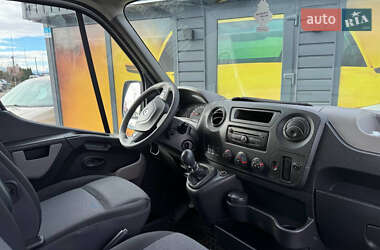 Грузовой фургон Renault Master 2016 в 