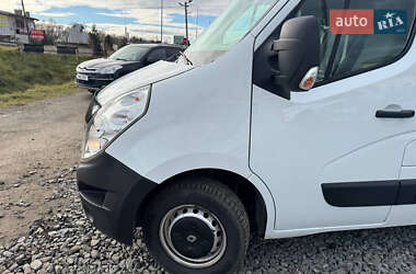 Грузовой фургон Renault Master 2016 в 