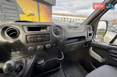 Грузовой фургон Renault Master 2016 в 