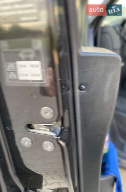 Грузовой фургон Renault Master 2014 в 