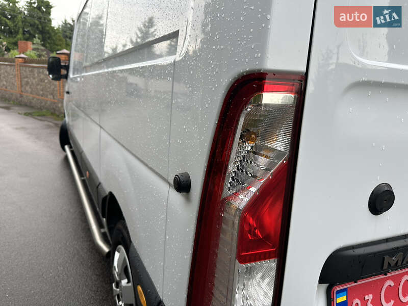 Вантажний фургон Renault Master 2021 в Києві