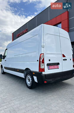 Вантажний фургон Renault Master 2017 в 