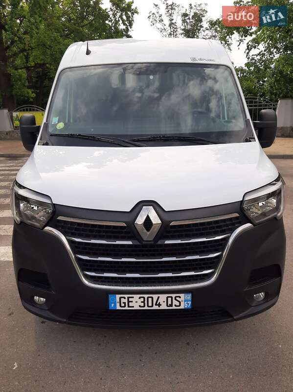 Грузовой фургон Renault Master 2022 в Полтаве