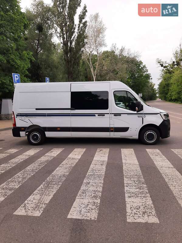 Грузовой фургон Renault Master 2022 в Полтаве