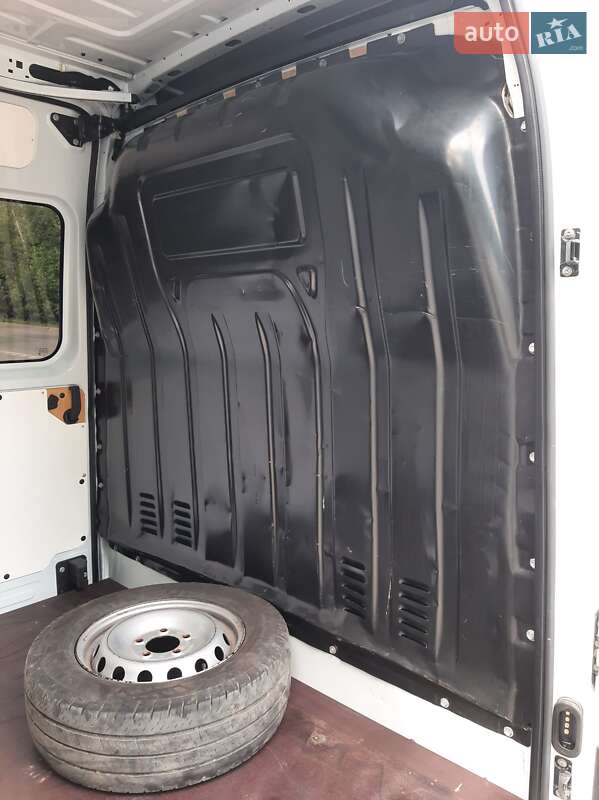 Грузовой фургон Renault Master 2022 в Полтаве