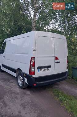 Грузовой фургон Renault Master 2017 в 