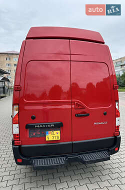 Грузовой фургон Renault Master 2021 в 