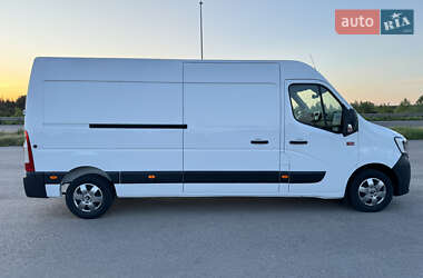 Грузовой фургон Renault Master 2021 в 