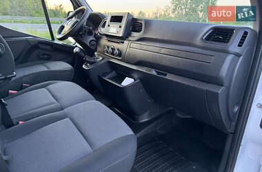 Грузовой фургон Renault Master 2021 в 