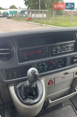 Грузопассажирский фургон Renault Master 2006 в 