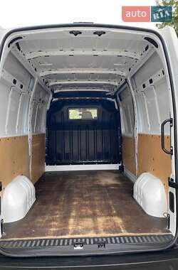 Грузовой фургон Renault Master 2020 в 