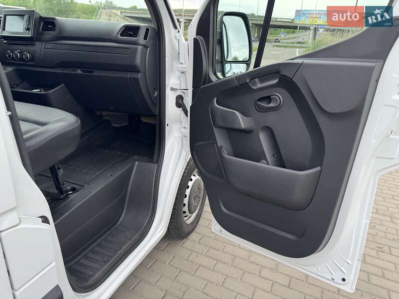 Грузовой фургон Renault Master 2020 в Полтаве