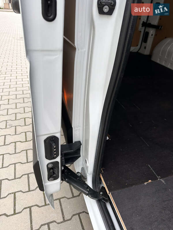 Грузовой фургон Renault Master 2020 в Дубно