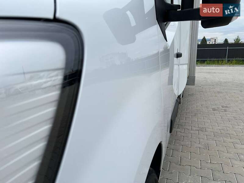 Грузовой фургон Renault Master 2021 в Киеве