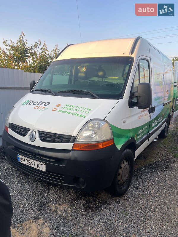 Вантажний фургон Renault Master 2008 в Одесі