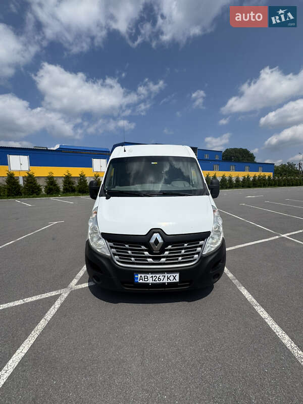 Грузовой фургон Renault Master 2016 в Хмельнике