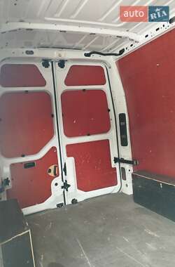 Грузовой фургон Renault Master 2016 в 