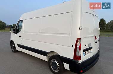Грузовой фургон Renault Master 2021 в 