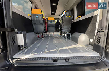 Микроавтобус Renault Master 2017 в 