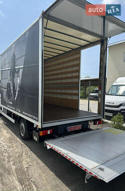 Грузовой фургон Renault Master 2021 в 